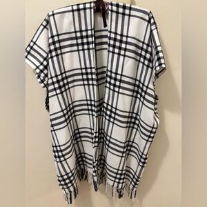 LOFT Black and White Buffalo plaid Wrap